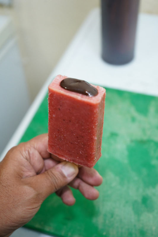 Paleta de Fresa Rellena de Nutella